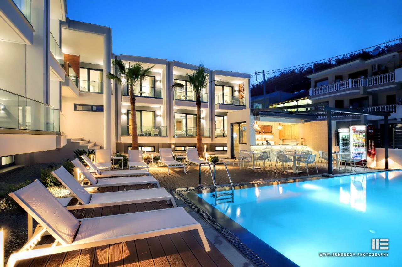 Senso Suites Néa Péramos Kültér fotó