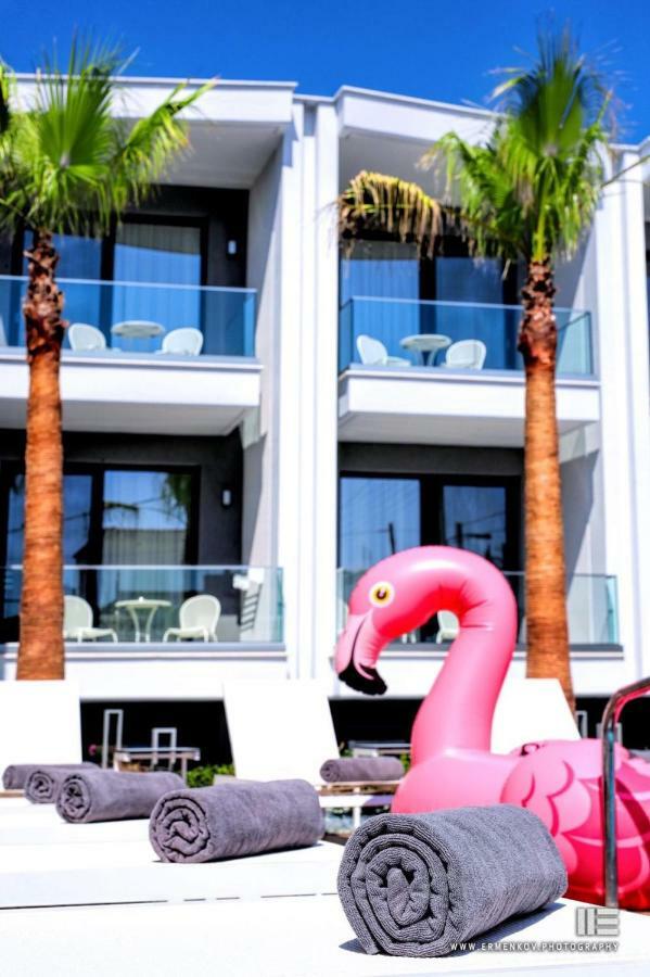 Senso Suites Néa Péramos Kültér fotó