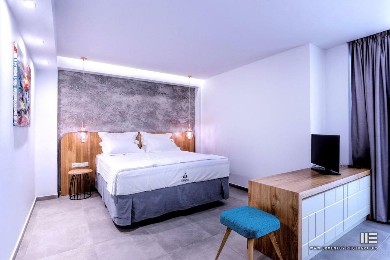 Senso Suites Néa Péramos Kültér fotó